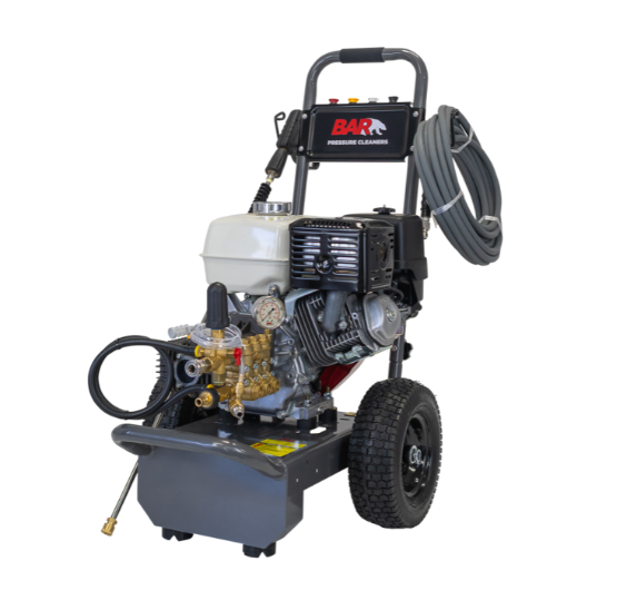 Pressure Cleaner Honda  Deluxe GX Professional Engines with Comet Pump 4,000 psi @ 15 L/min